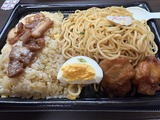 コンビニ弁当、フレンチトースト、御殿場銘菓「幕岩」、とり五目お握り、白玉クリームぜんざい、TRUFFLES、たけのこの里、新作アイス、サービスショット！